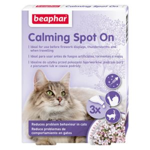 Caja con 3 pipetas de Calming Spot On de Beaphar, calmante natural con Valeriana para gatos.